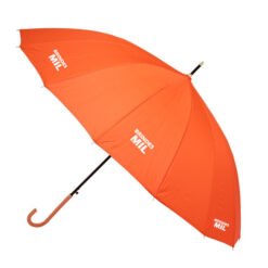 Guarda-Chuva personalizado aberto com a estrutura interna reforçada com 16 varetas de aço e mecanismo de abertura automática.
